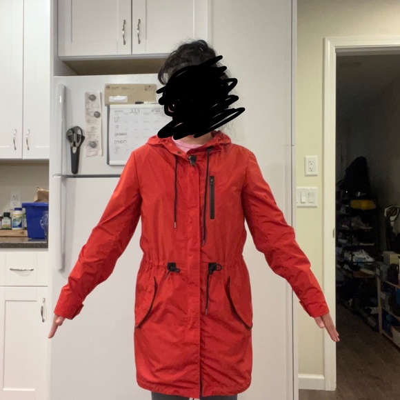 Mackage raincoat with hood - Picture 13 of 15